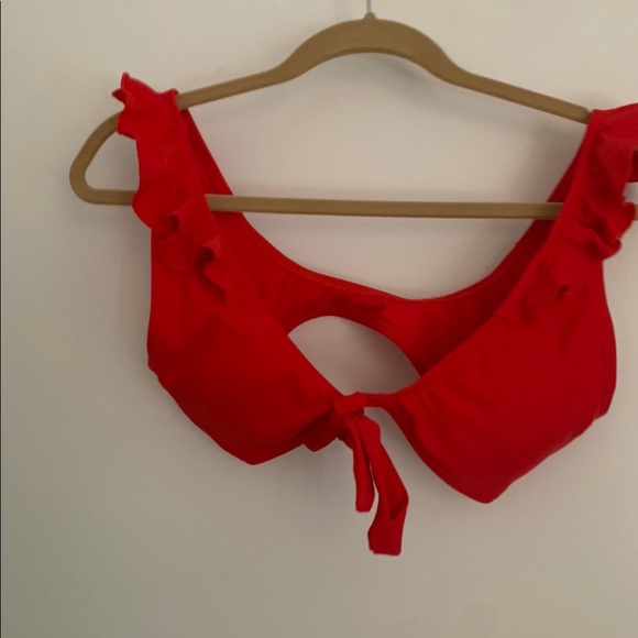 NWOT Red tie front bikini top - Picture 3 of 4
